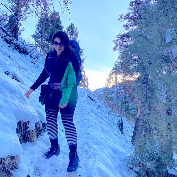 Meet your Posher, Valerie Dezarae - Picture 8 of 16